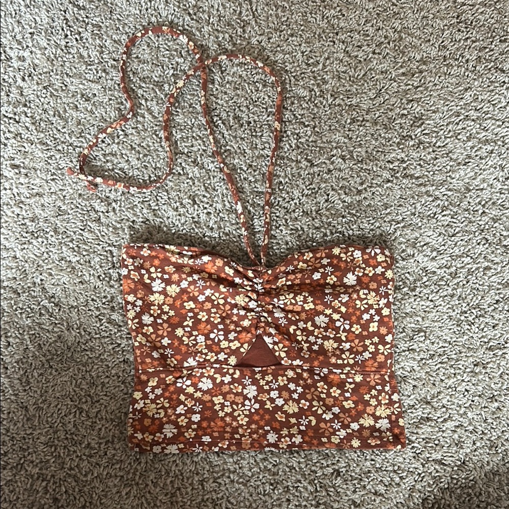 Hollister Brown Flattering Floral Crop Top